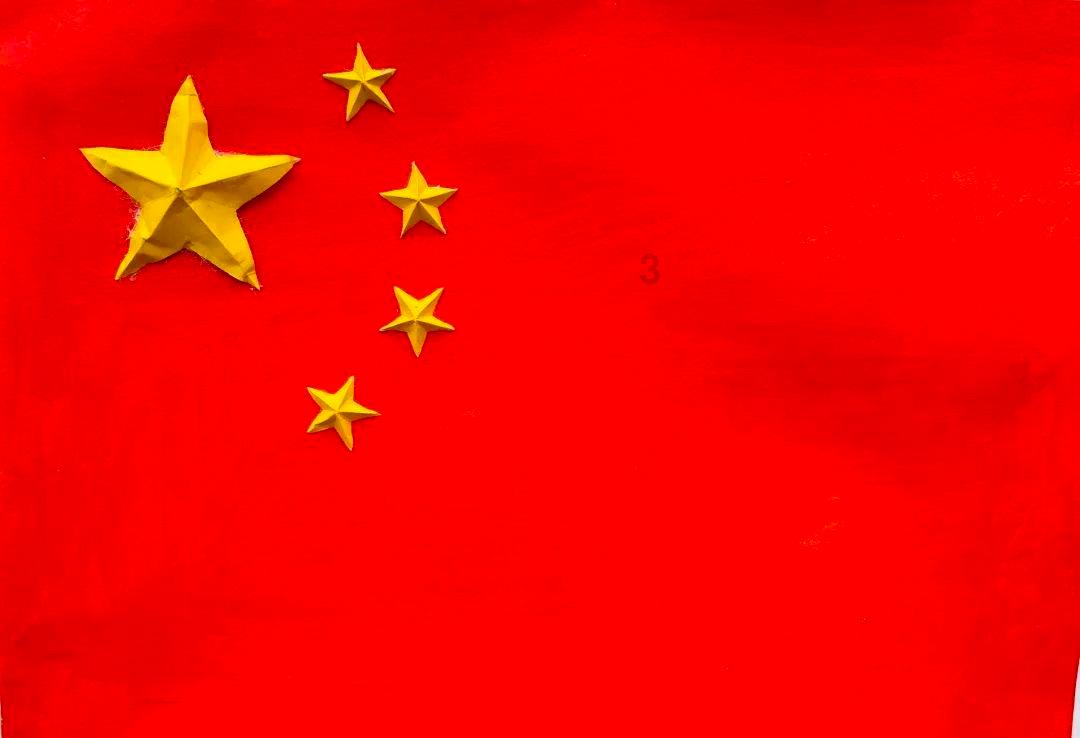 为啥移动 联通电信的手机卡允许用户欠费使用,不使用还在扣费呢?